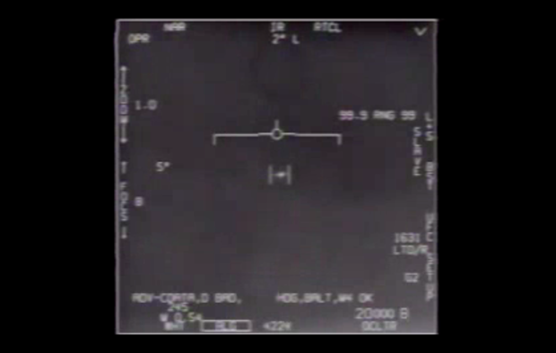 Pentagon bevestigt UFO-beelden die zijn uitgebracht in 3 Marine-video’s die fenomenen laten zien